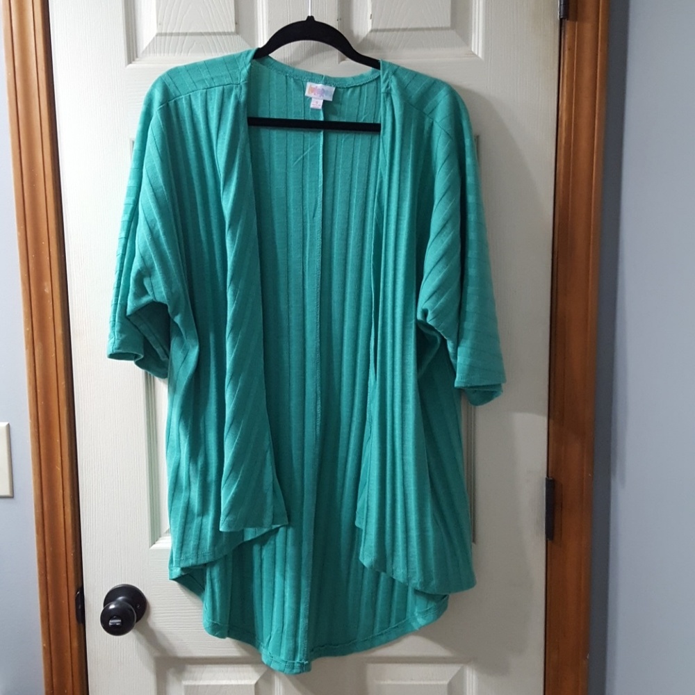 Lula Roe Lindsay Small Green